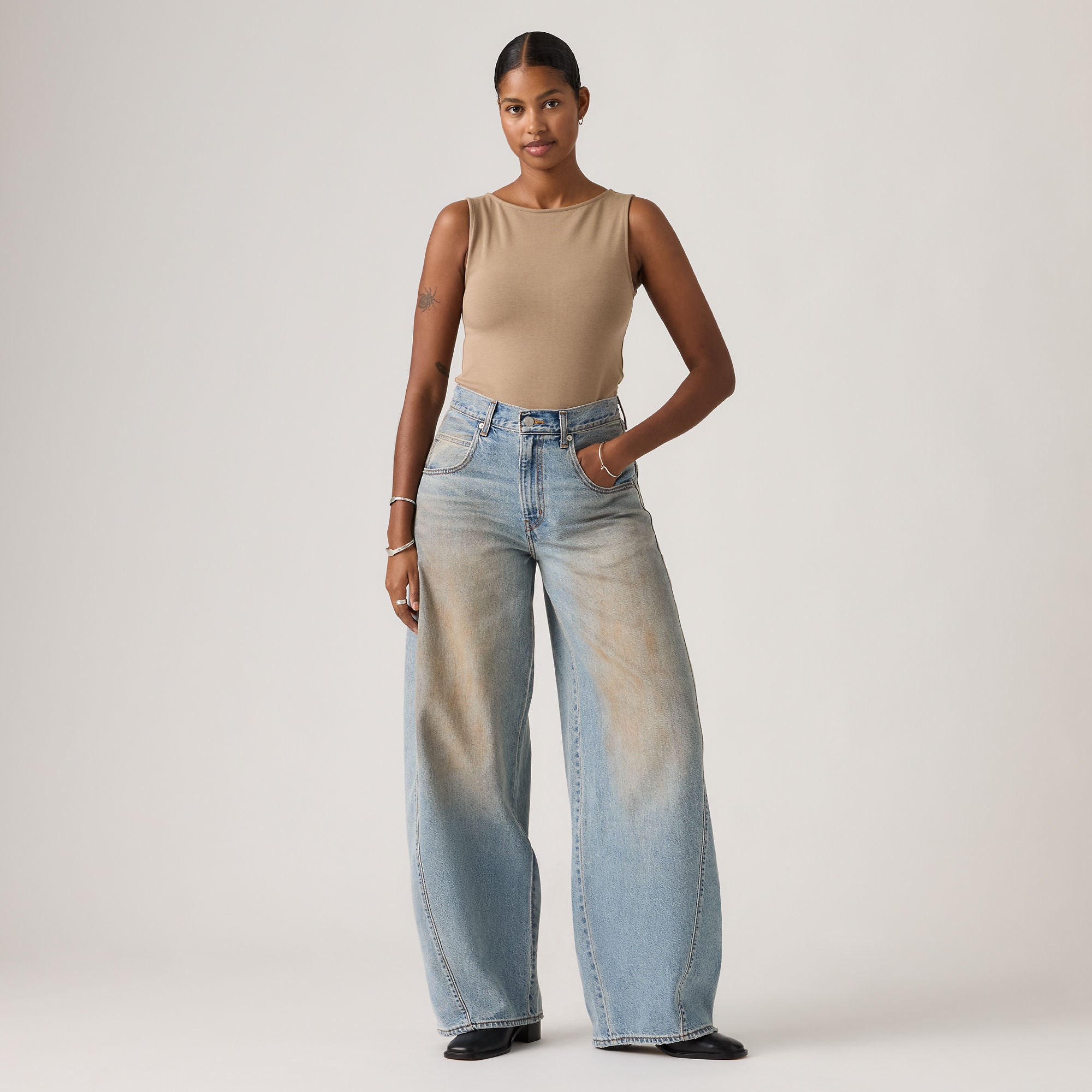 別注LEVI’Sfor JS SUPER BAGGY BARREL LONG Levi's® Women's Super Baggy Barrel Jeans