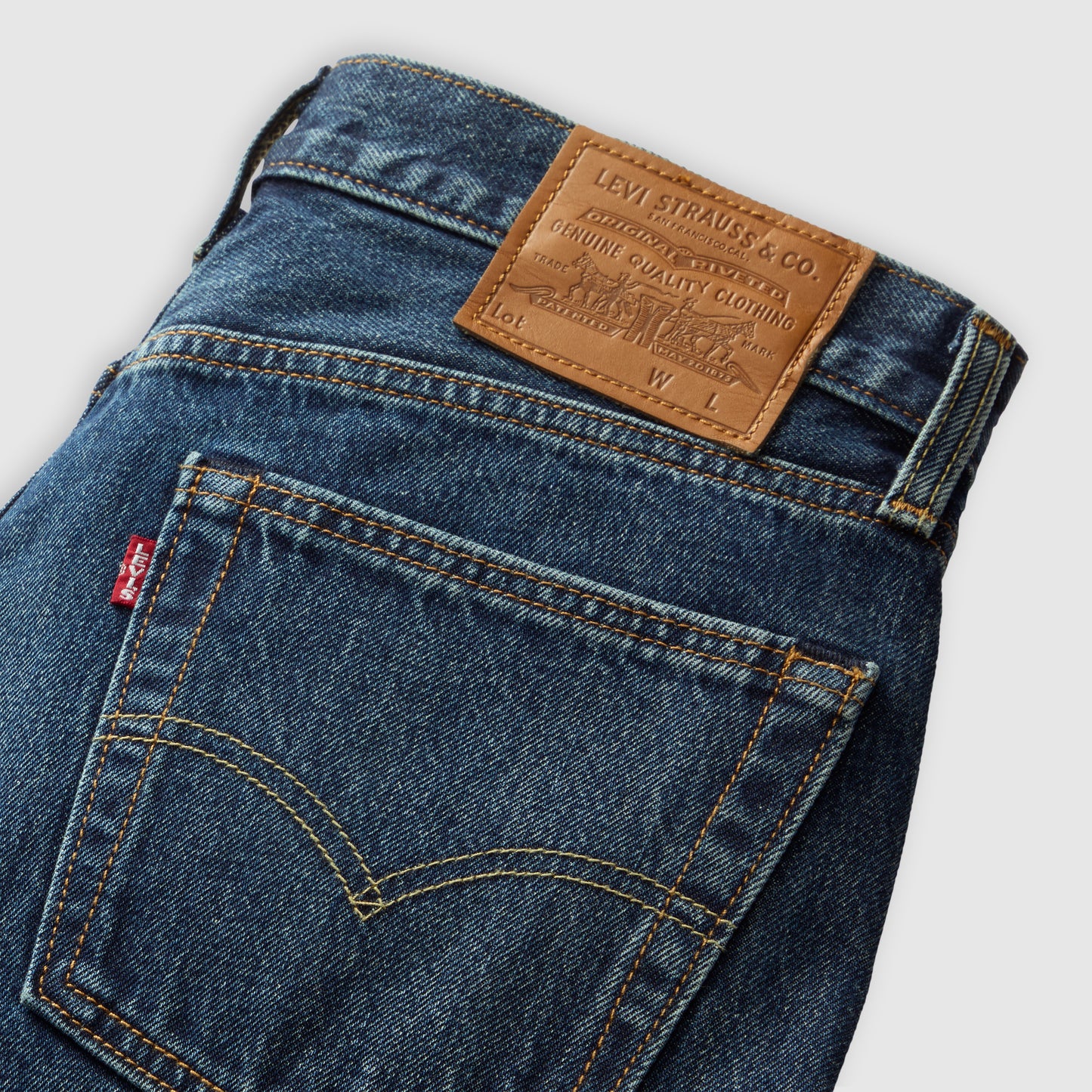 Levi's® Men's 555™ Relaxed Straight Jeans