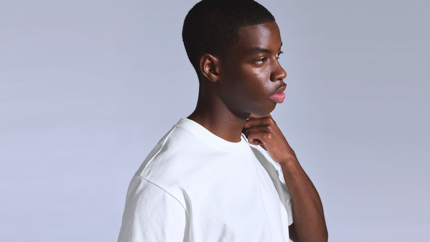 White Levi's t-shirt styled in a side profile pose