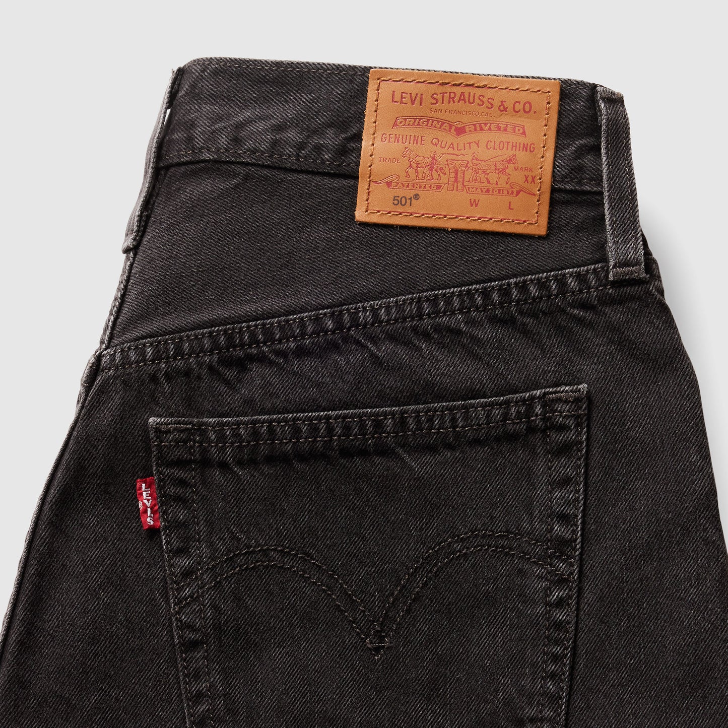 Levi's® Women's 501® Mid-Thigh Shorts