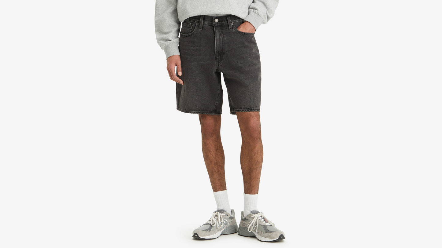 Levi’s Men’s 468 Stay Loose Shorts, modeled, close-up front view