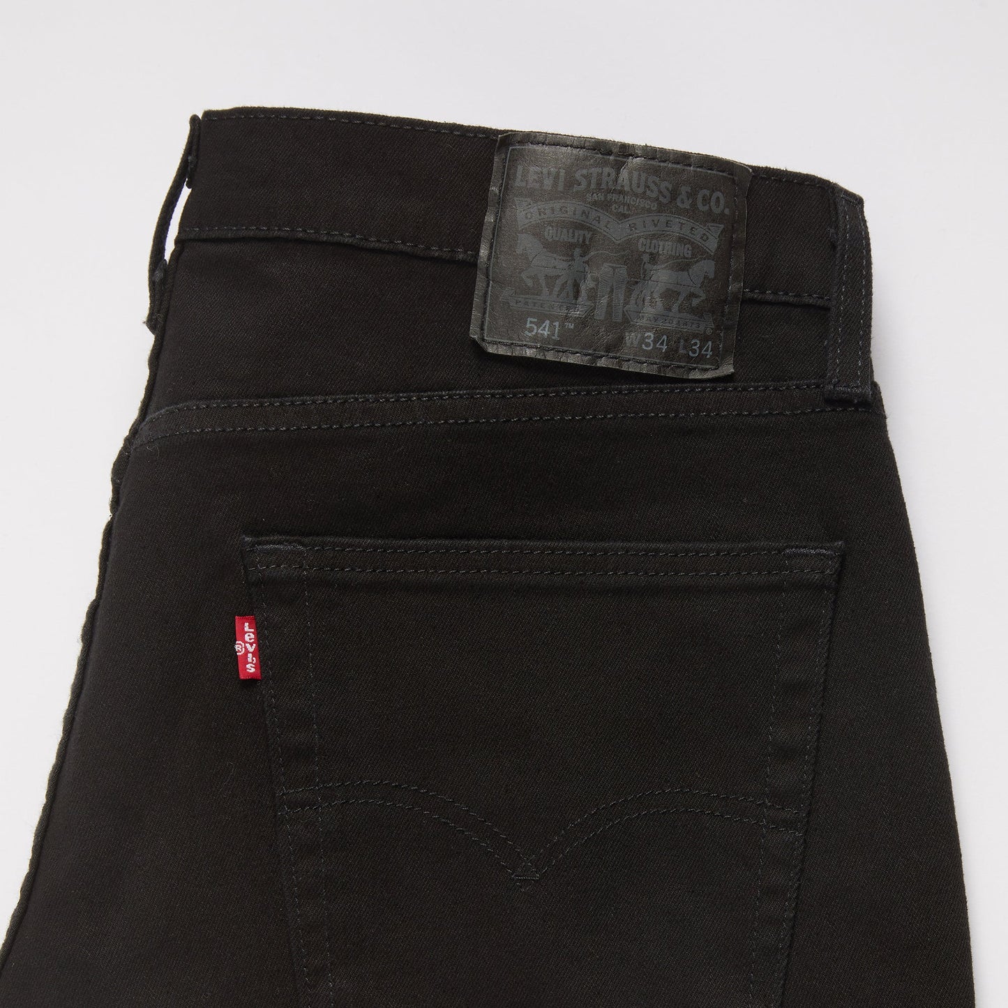 Levi's® Men's 541™ Athletic Taper Jeans