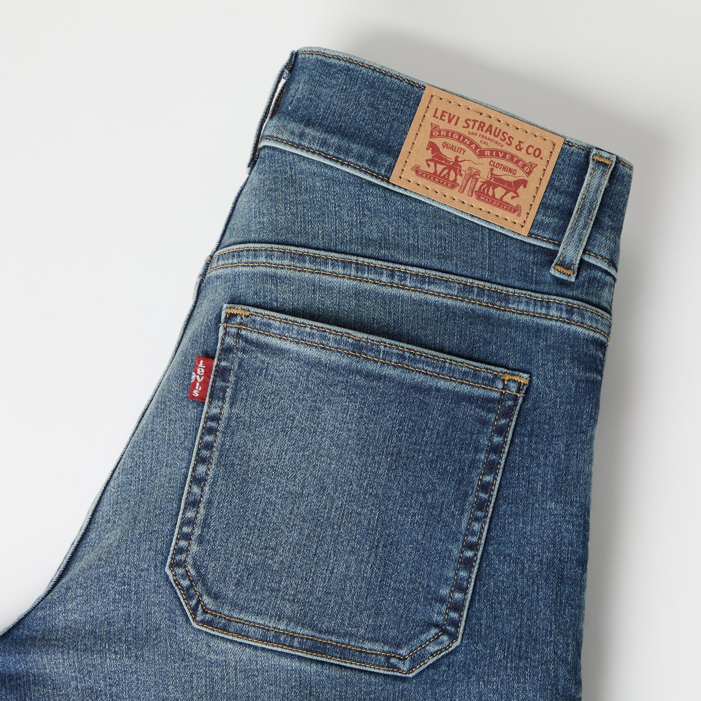 Levi's® Women's 318 Tailored Wide-Leg Jeans
