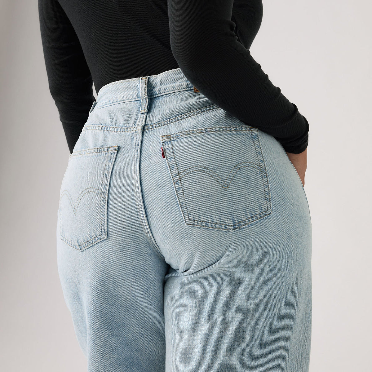 Levi's® Women's Cinch Barrel Jeans