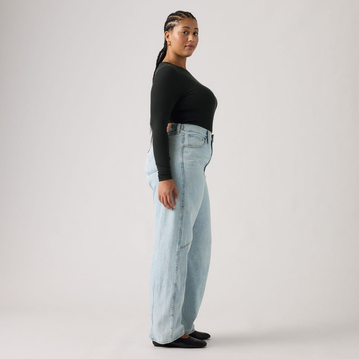 Levi's® Women's Cinch Barrel Jeans