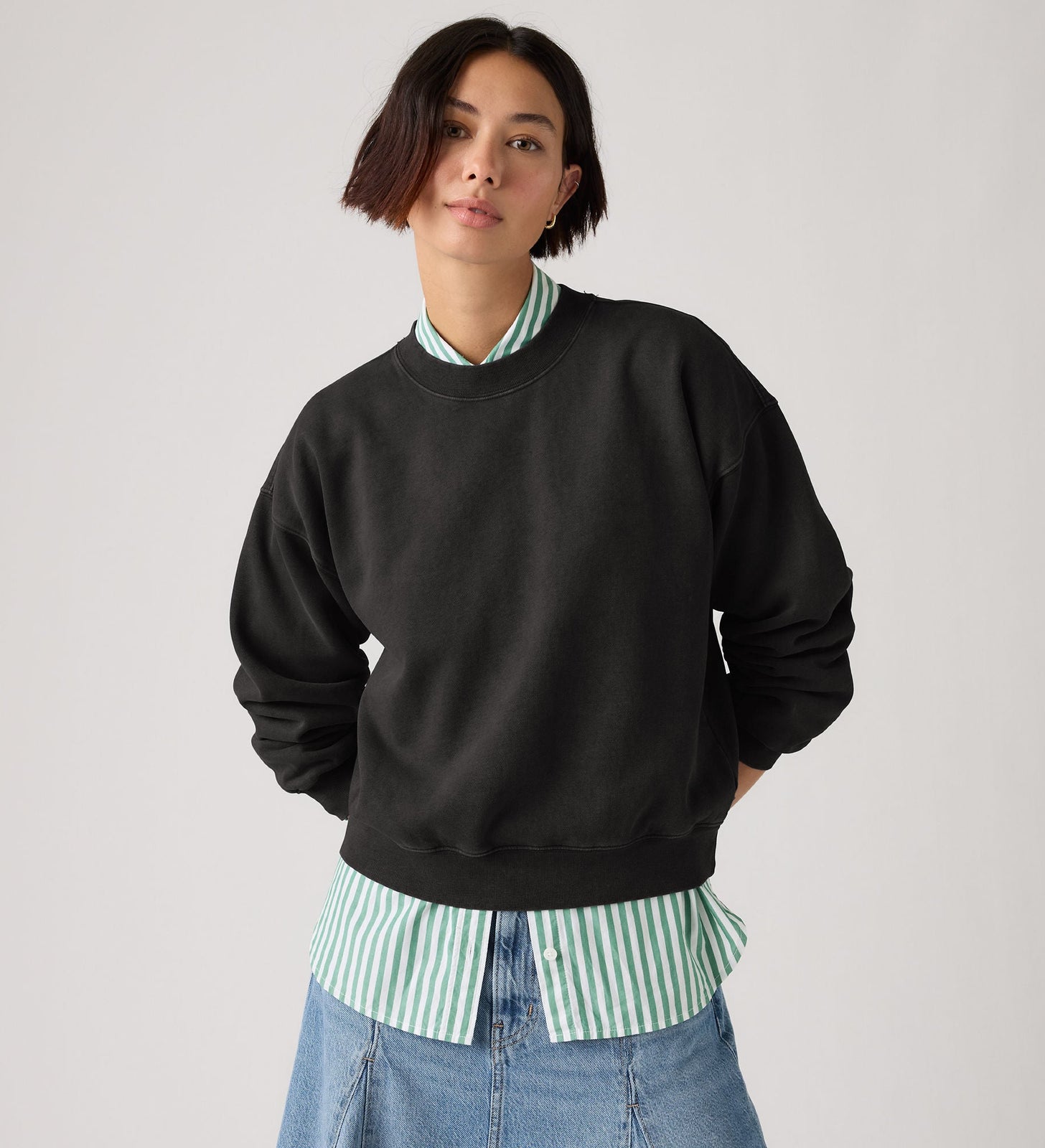 Main 3 - Levi's® Women's Vintage Boxy Sweatshirt - 005I90009