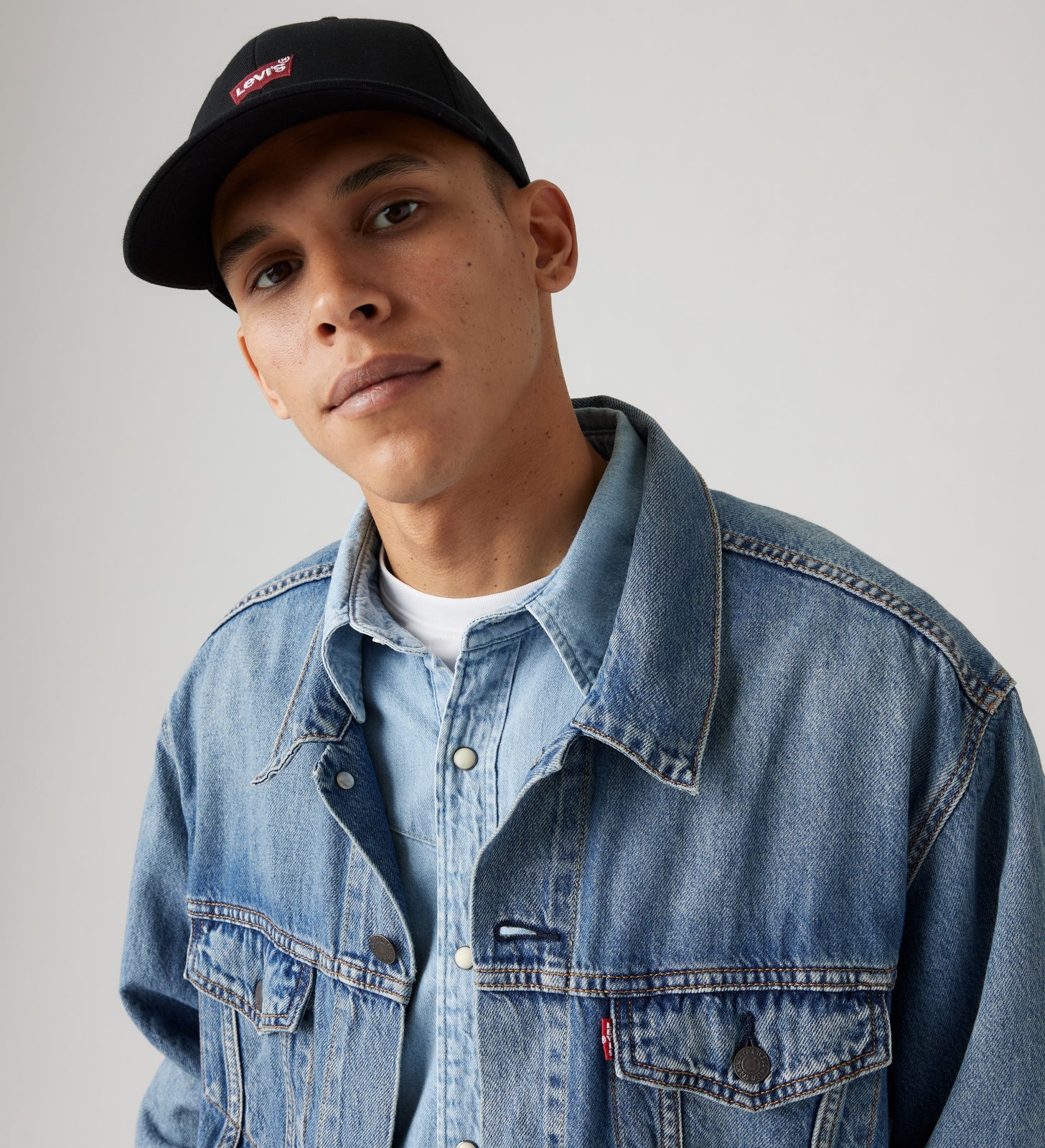 Main 1 - Levi's® Housemark Flexfit® Cap - D77230002