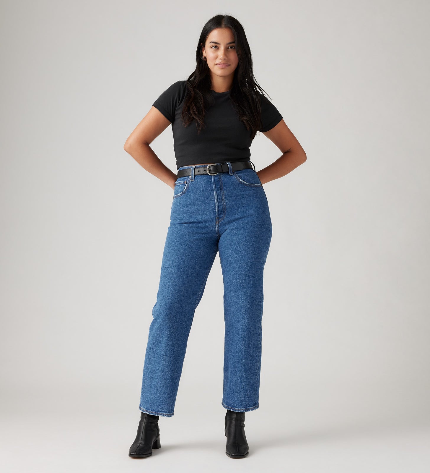 Main 1 - Levi's® Women's Ribcage Straight Ankle Jeans - 726930117