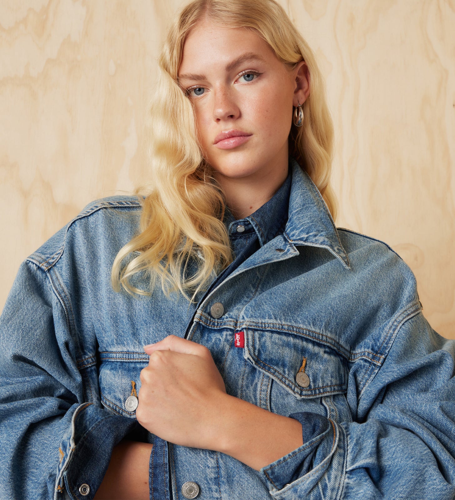 Main 4 - Levi's® Women's '90s Trucker Jacket - A17430004