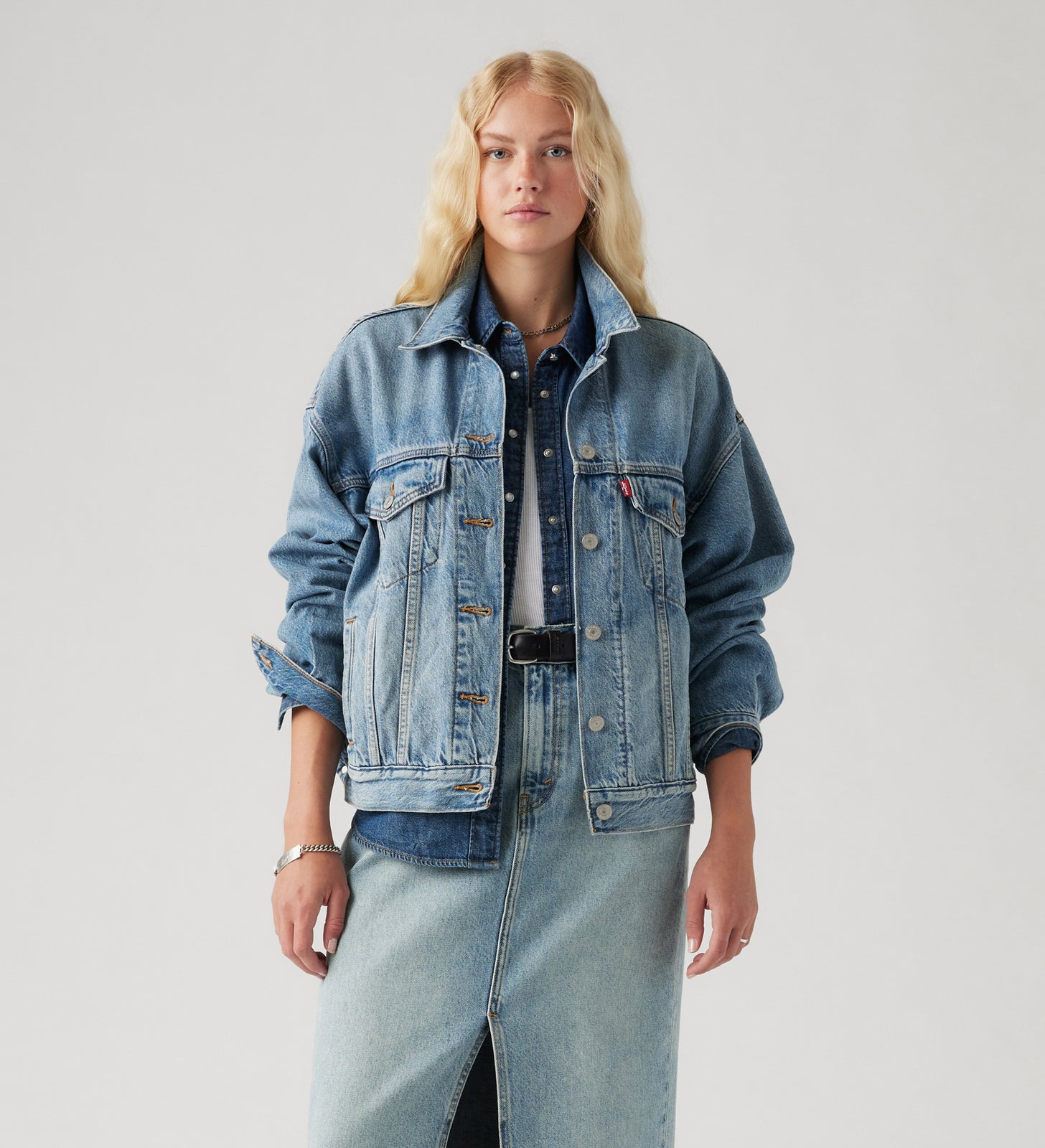 Main 2 - Levi's® Women's '90s Trucker Jacket - A17430004