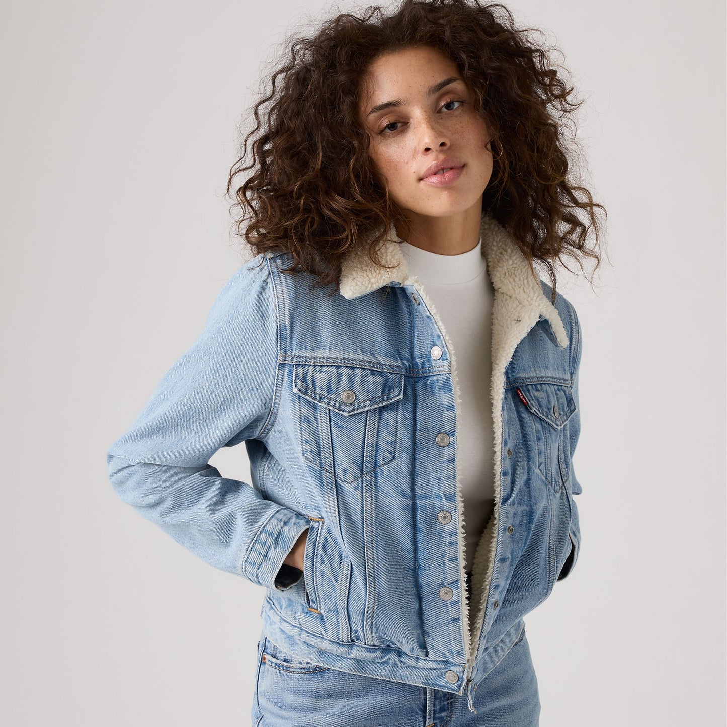 Levi’s® Women's Original Sherpa Trucker Jacket