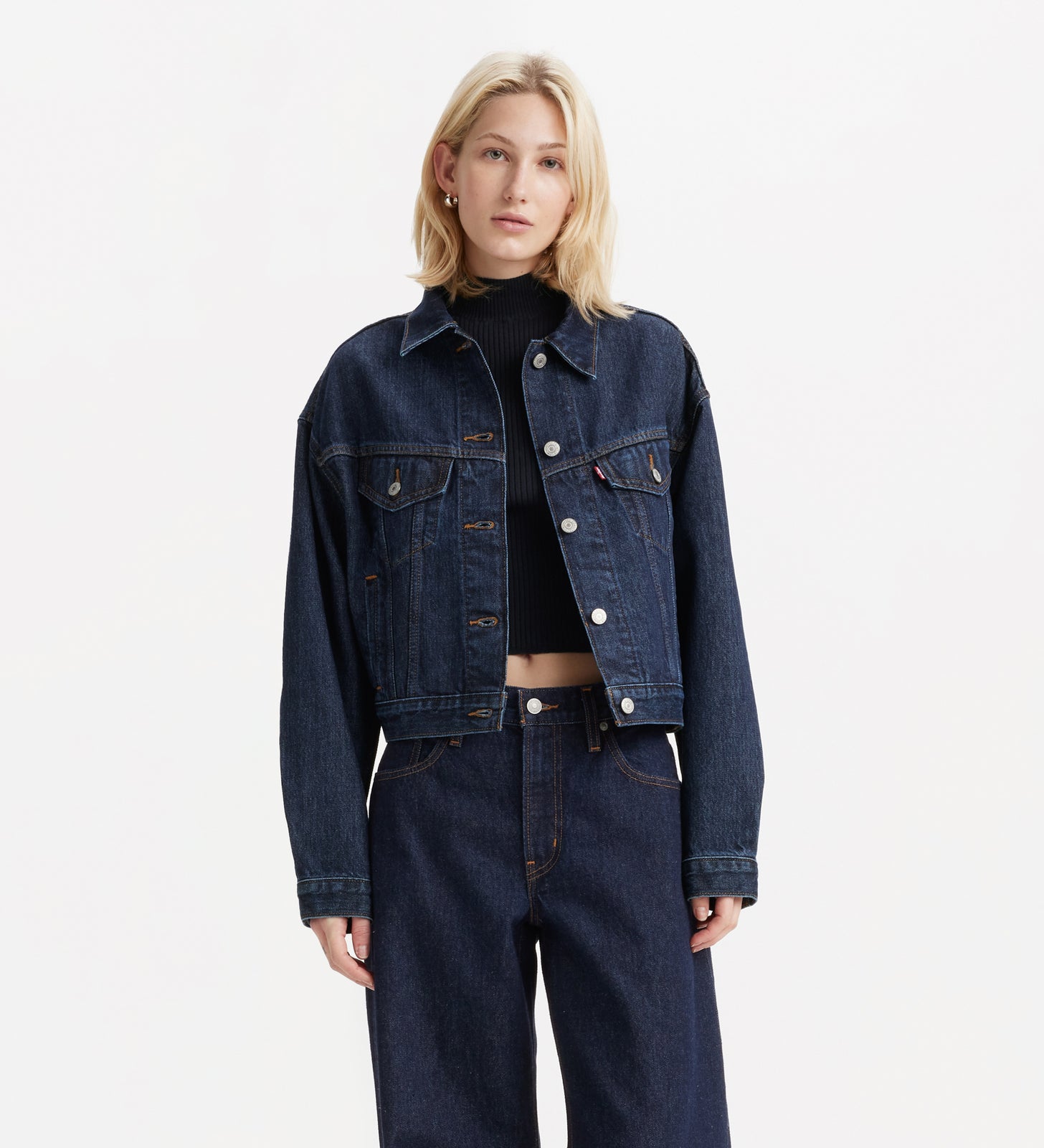 Main 1 - Levi's® Women's Shrunken '90s Trucker Jacket - A91550000