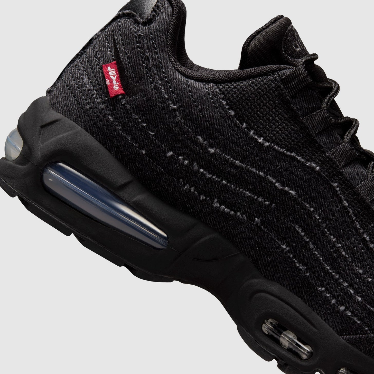Main 6 - Levi's® x Nike Air Max 95 Black - 0061X0001