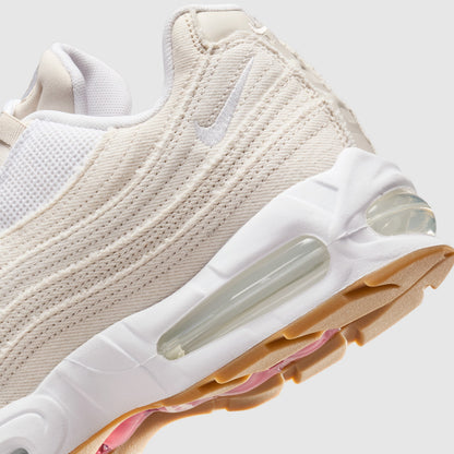 Levi's® x Nike Air Max 95 Ecru