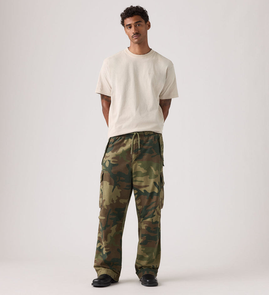 Main 1 - Levi's® Men's Baggy Field Cargos - 003KO0006