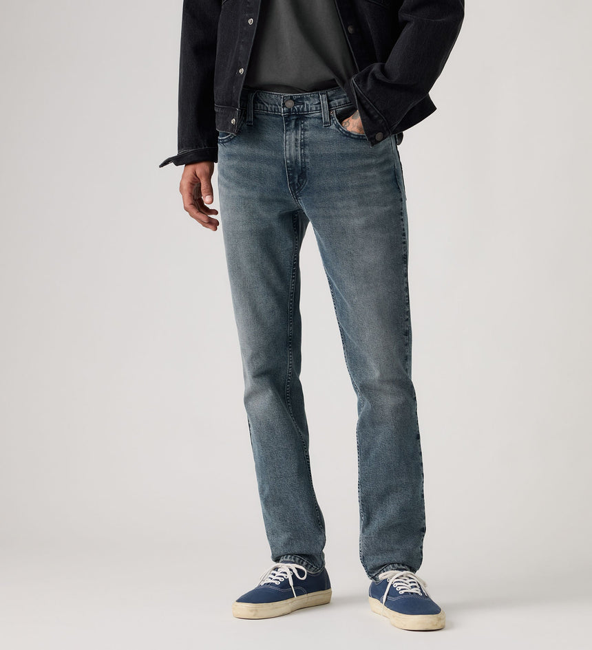 Main 5 - Levi's® Men's 511™ Slim Jeans - 045116330