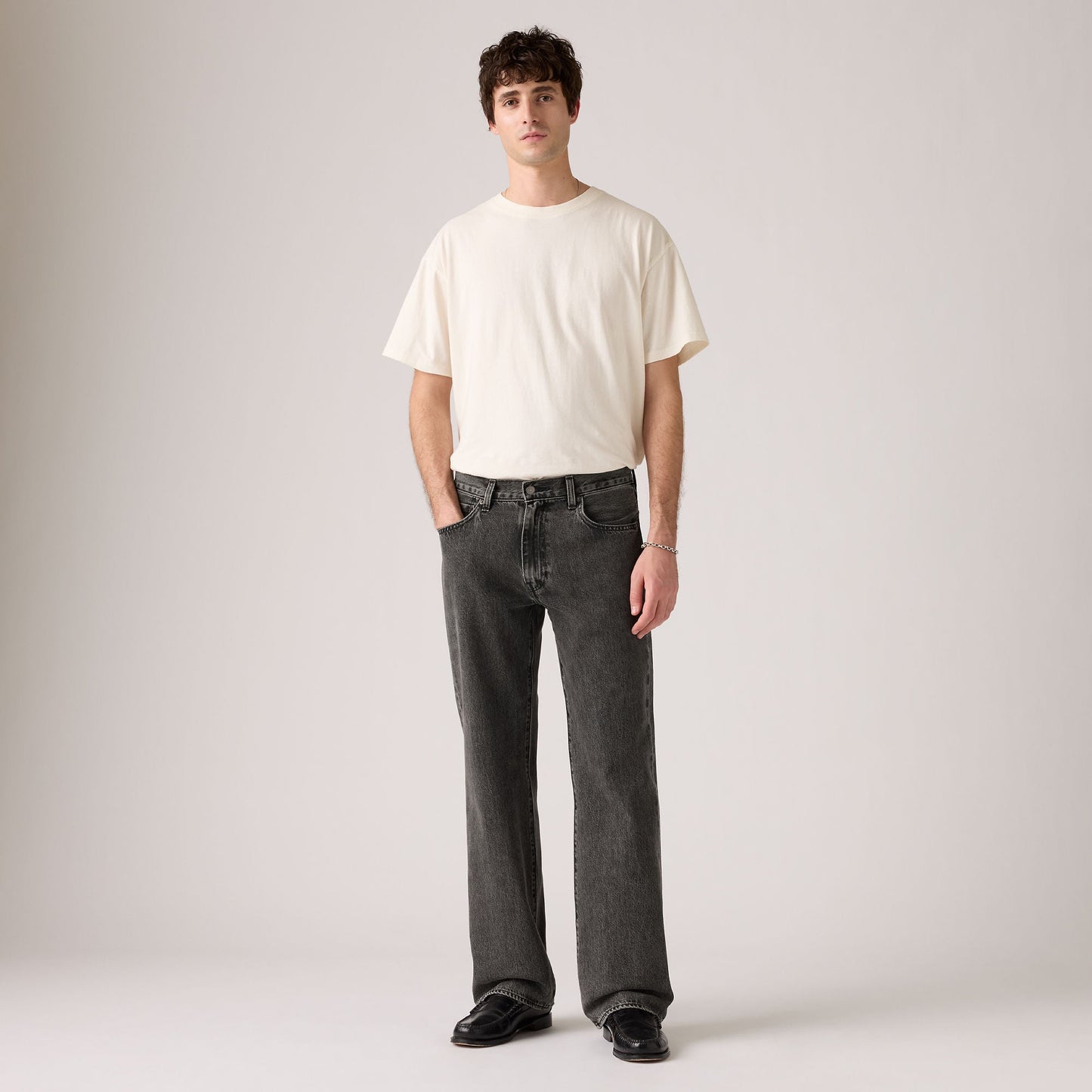 Levi's® Men's 567™ Relaxed Flare Jeans