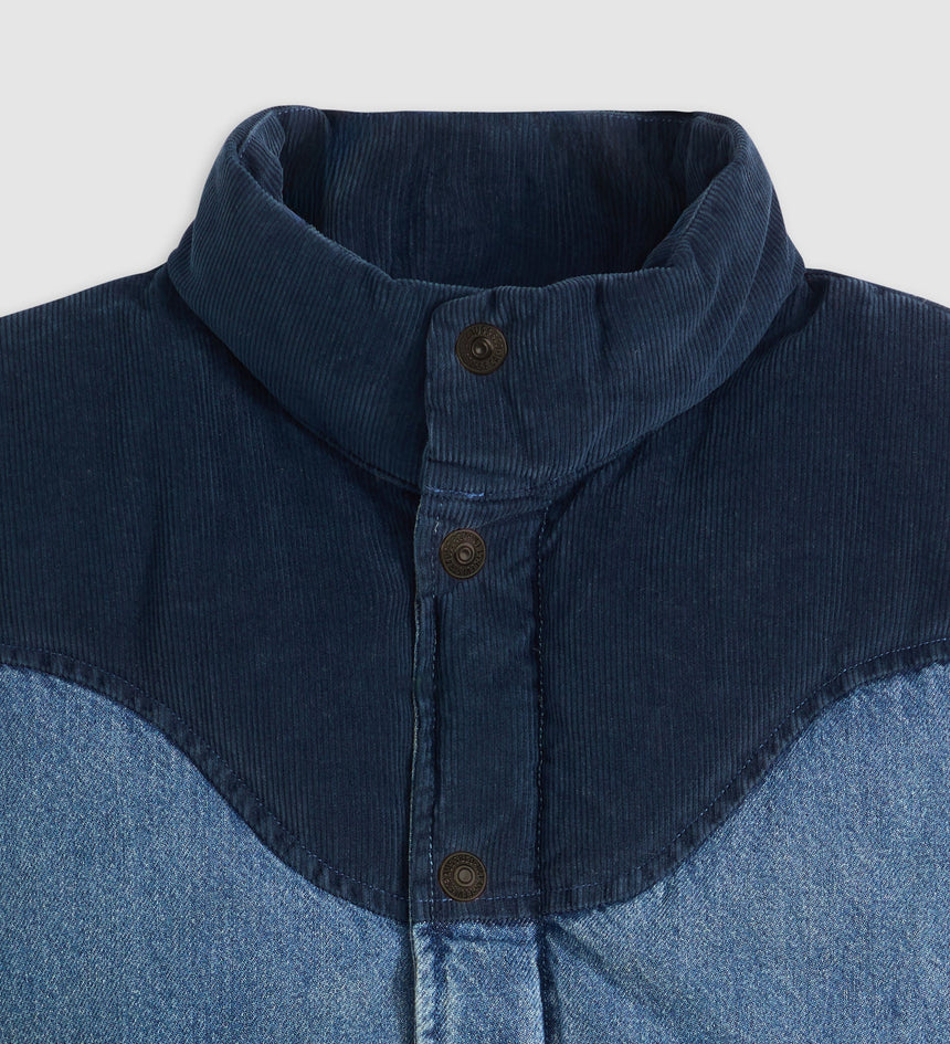 Main 6 - Levi's® Men Wild West Vest - 003GQ0000