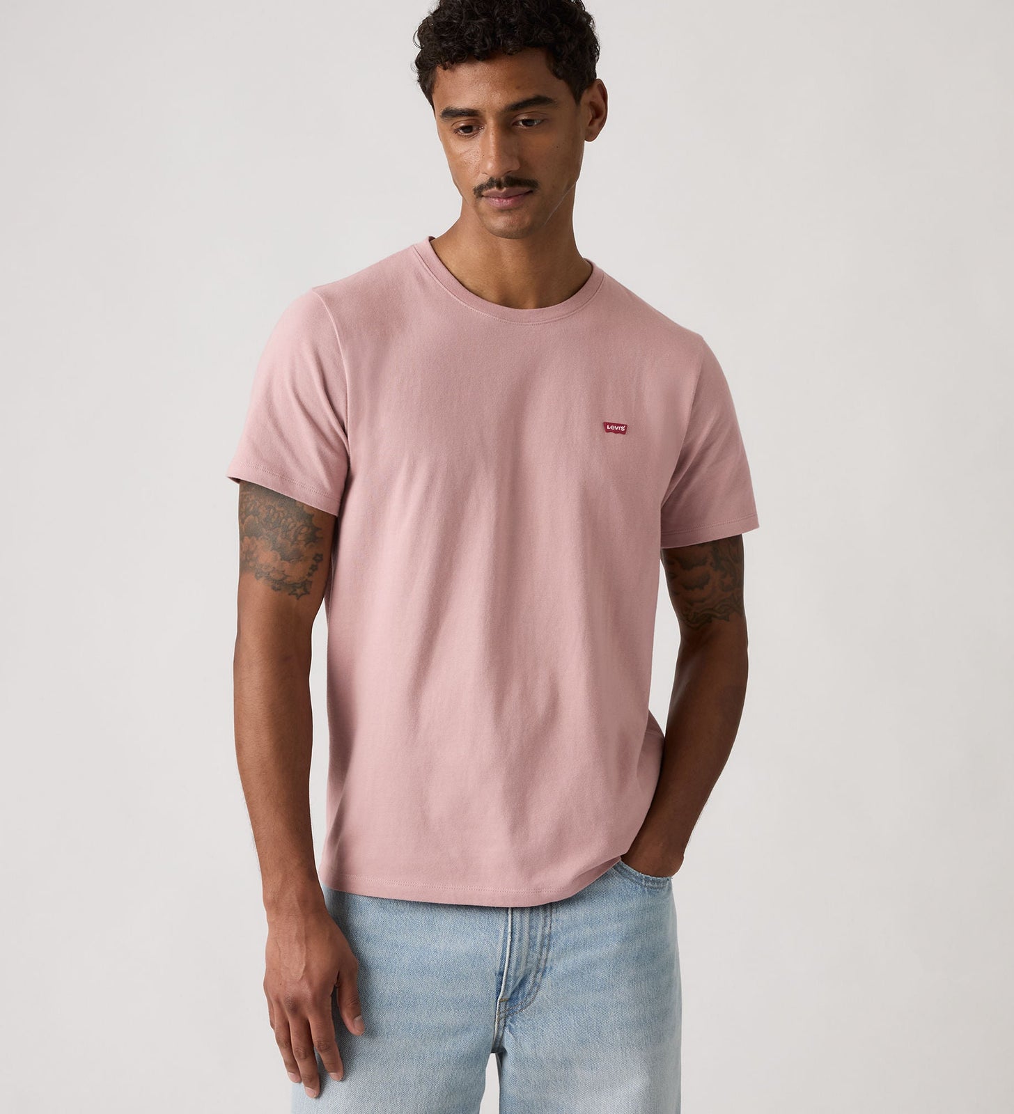 Main 3 - Levi's® Men's Original Housemark T-Shirt - 566050307