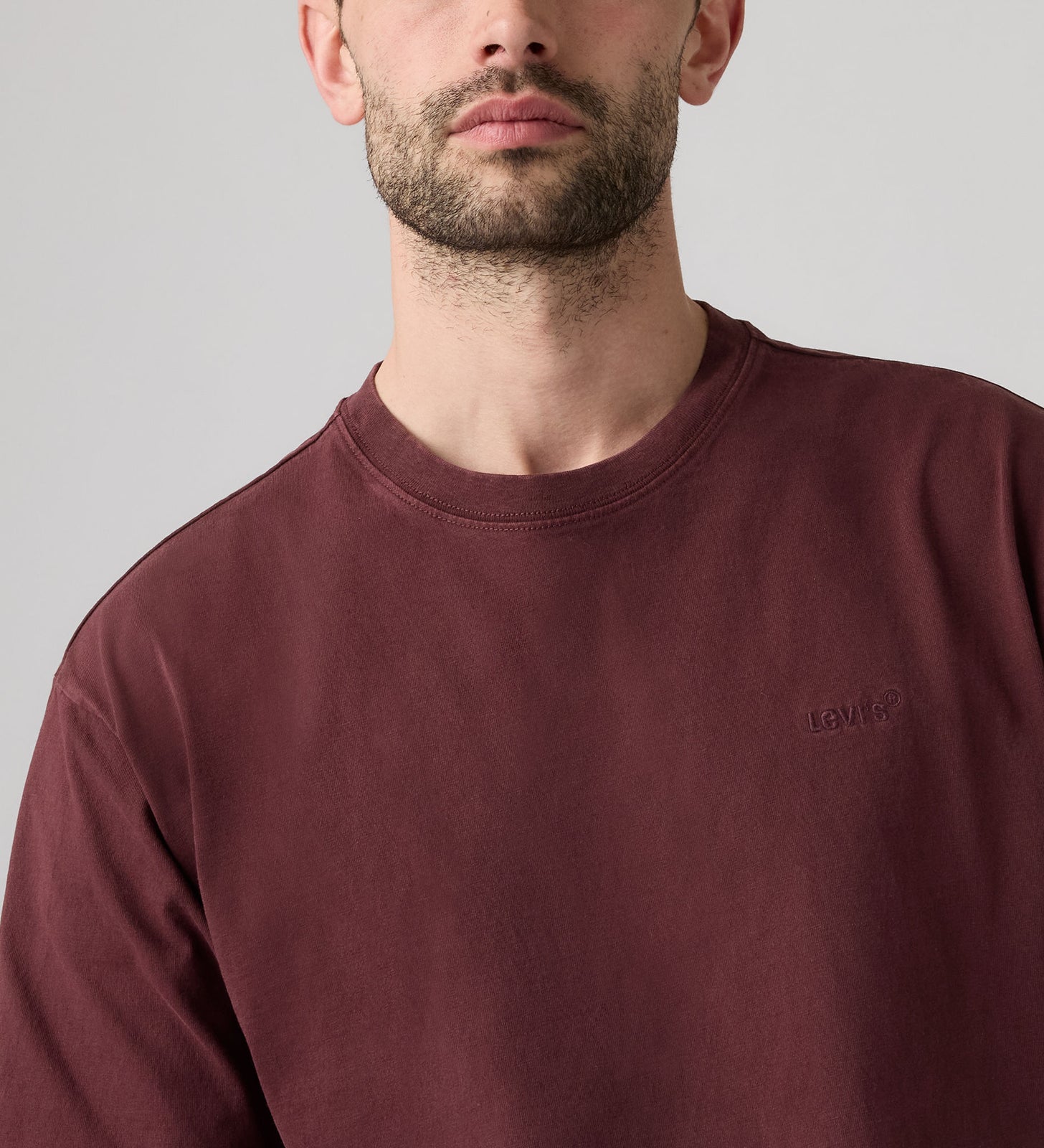 Main 4 - Levi's® Men's Red Tab Vintage T-Shirt - A06370224