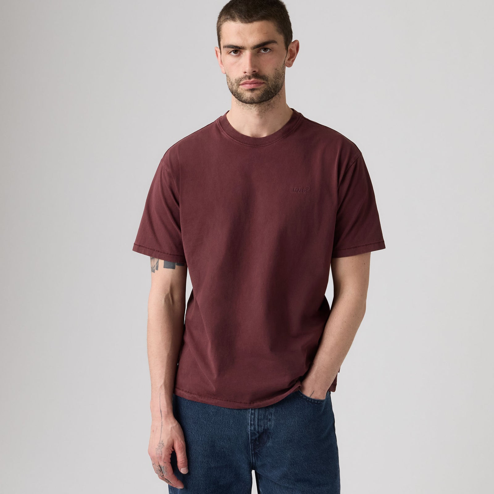 Main 1 - Levi's® Men's Red Tab Vintage T-Shirt - A06370224