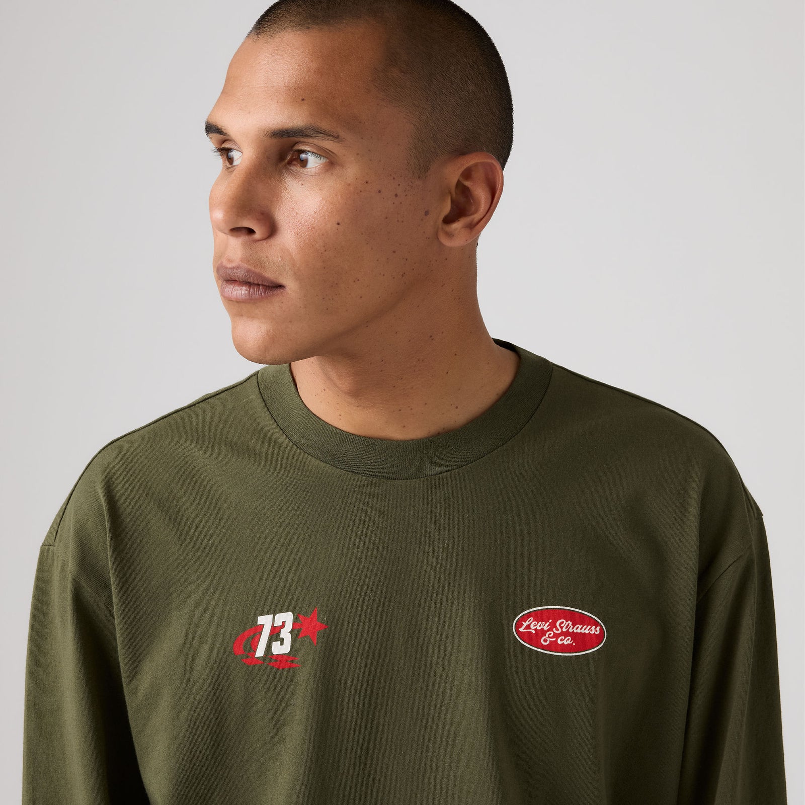 Main 2 - Levi's® Men's Long-Sleeve Graphic Authentic T-Shirt - A61450106