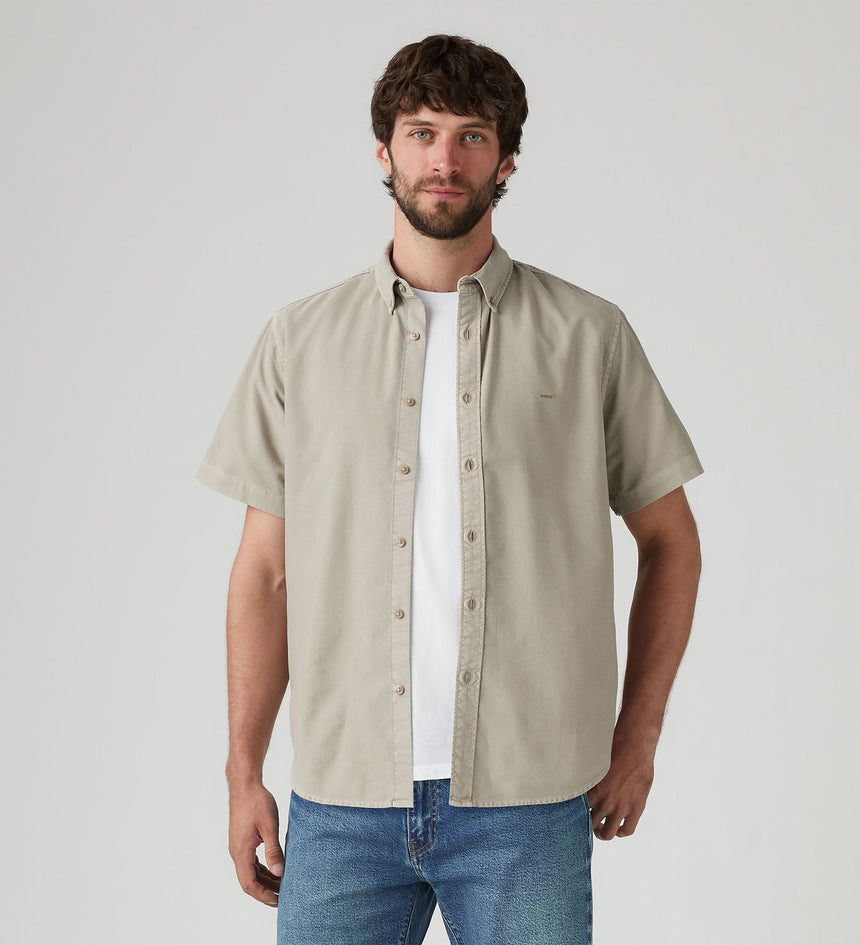 Main 1 - Levi's® Men's Short-Sleeve Authentic Button-Down Shirt - A91610016