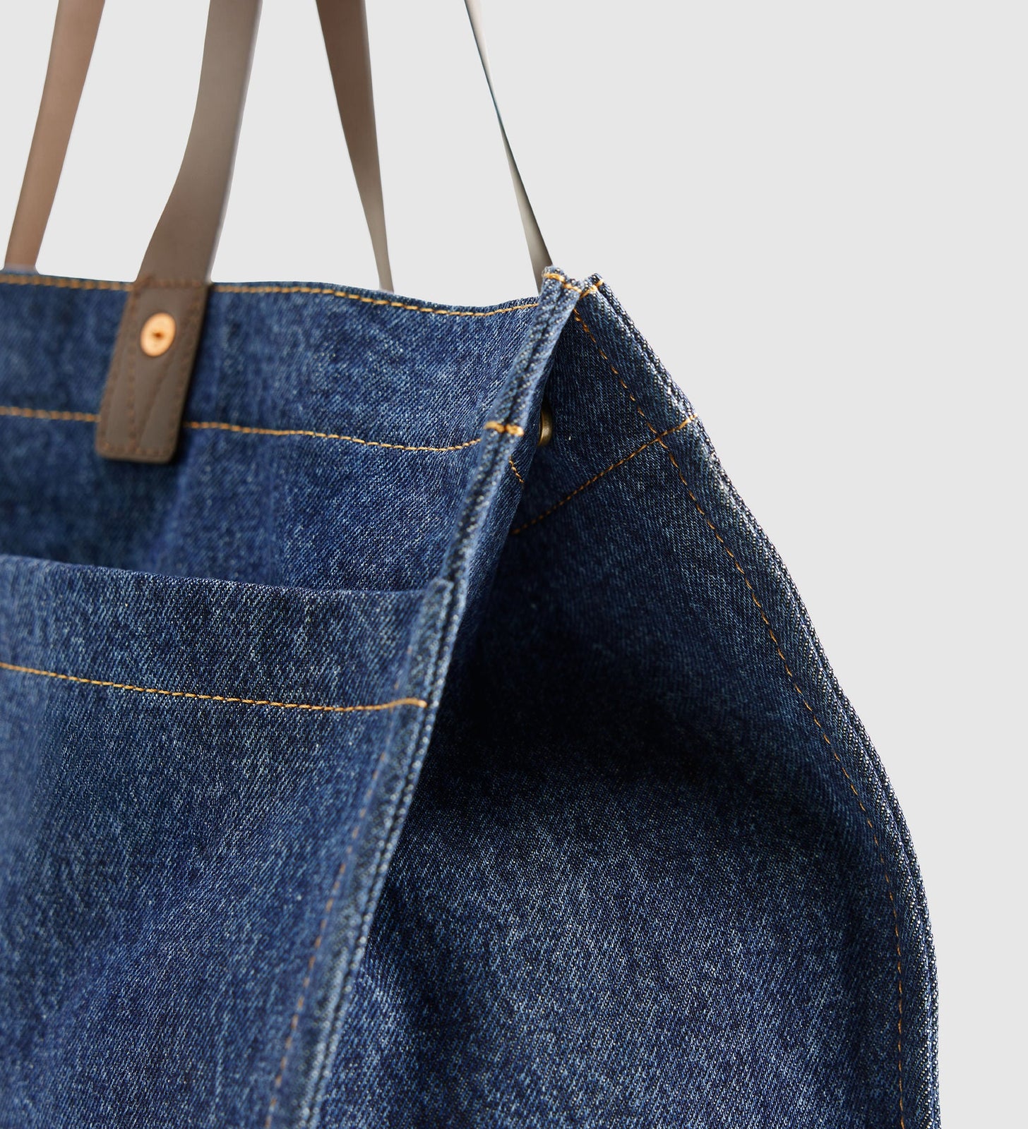 Main 5 - Levi's® Women's Heritage All-Day Tote Bag - 005D70003