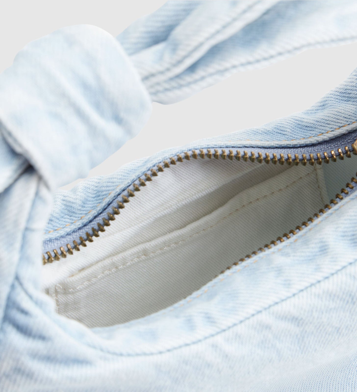 Main 4 - Levi's® Women's Baby Brooklyn Bag - 005FD0002