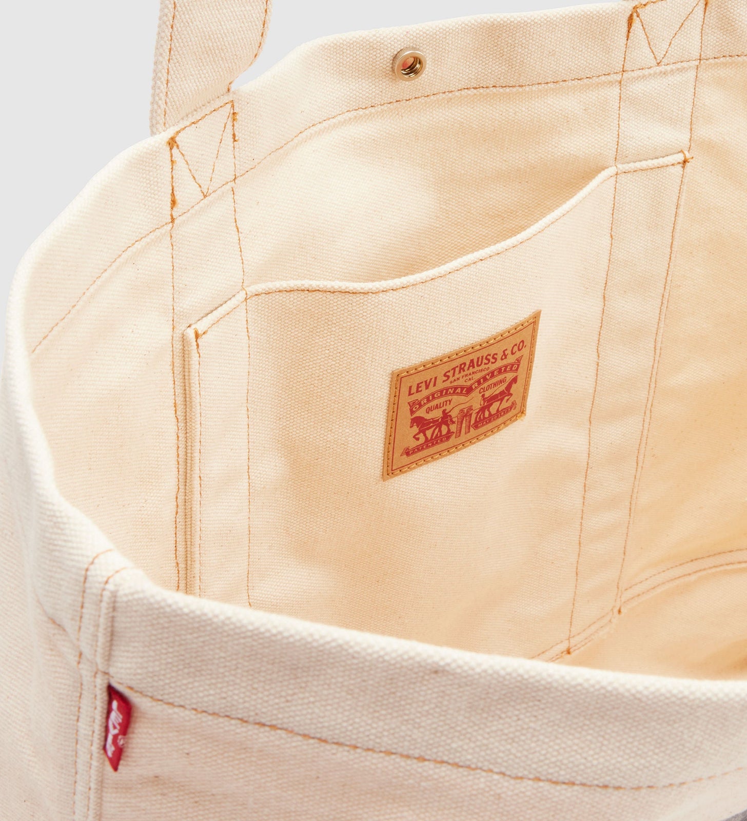 Main 6 - Levi's® Women's XL Graphic Tote Bag - 005GK0000