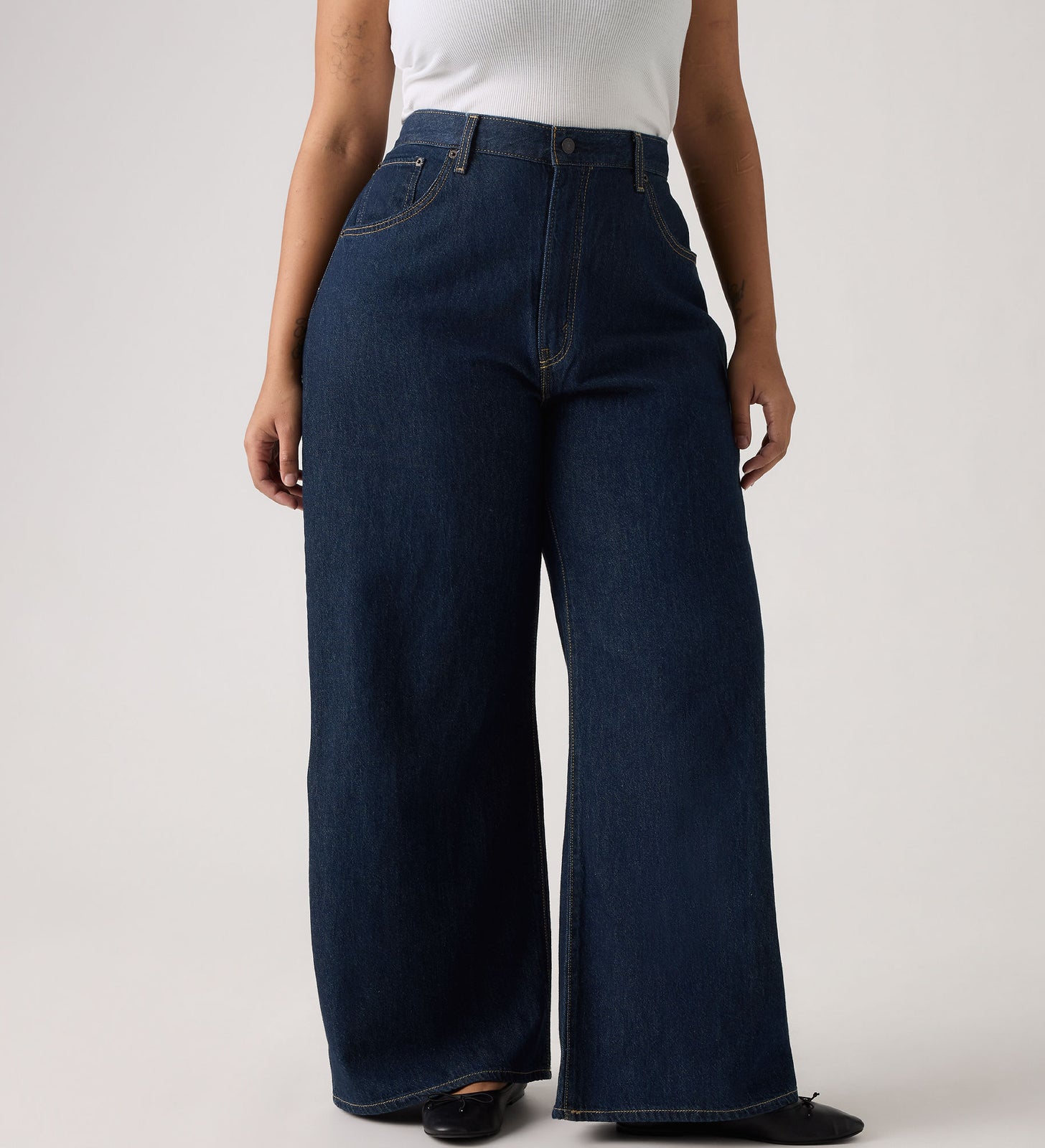 Main 13 - Levi's® Women's Cinch Baggy Jeans - 001UP0016