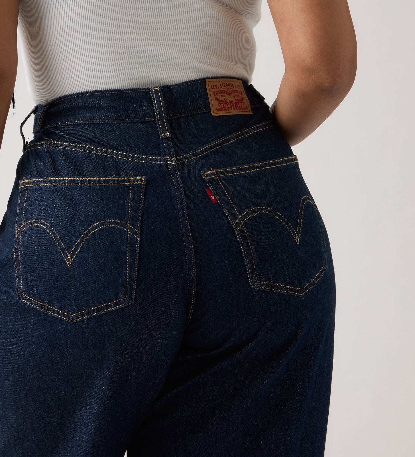 Main 7 - Levi's® Women's Cinch Baggy Jeans - 001UP0016