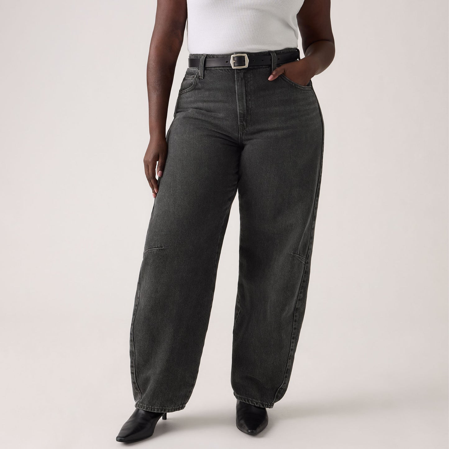 Levi's® Women's Baggy Dad Barrel Jeans