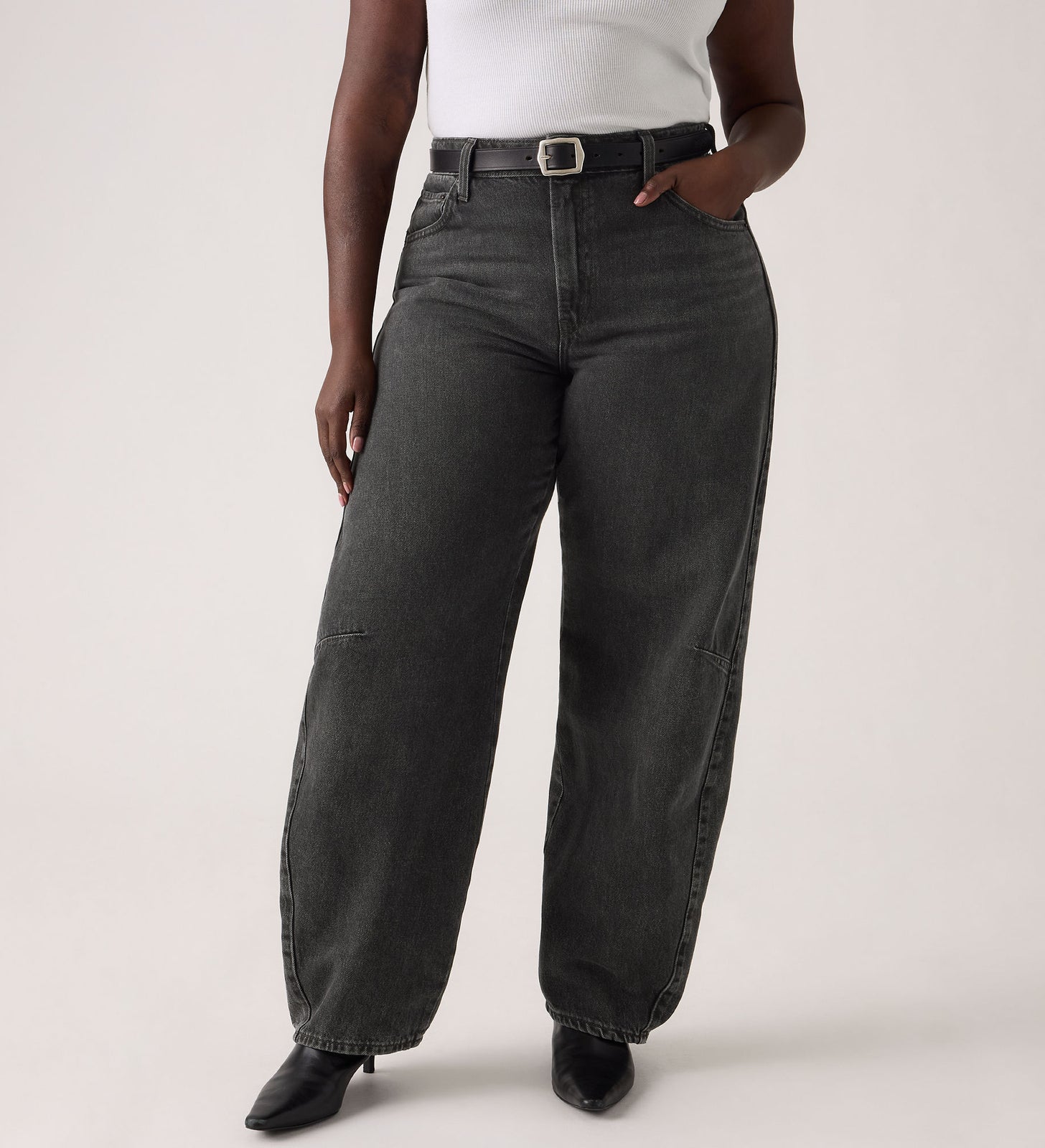 Main 9 - Levi's® Women's Baggy Dad Barrel Jeans - 0039A0000