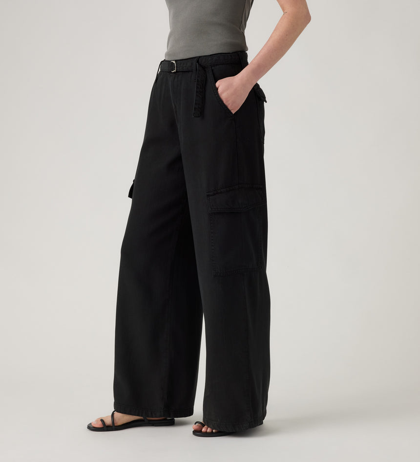 Main 5 - Levi's® Women's Baggy Dad Cargos - 003IN0003