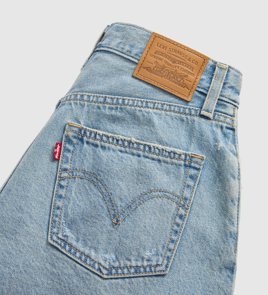 Main 7 - Levi's® Women's Ribcage Shorts - 005DS0002
