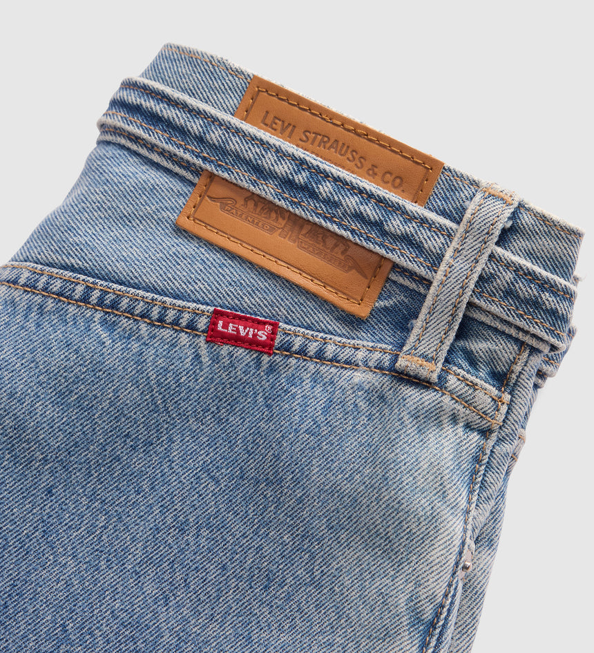 Main 7 - Levi's® Women's Ribcage Wide-Leg Belted Jeans - 005LK0000