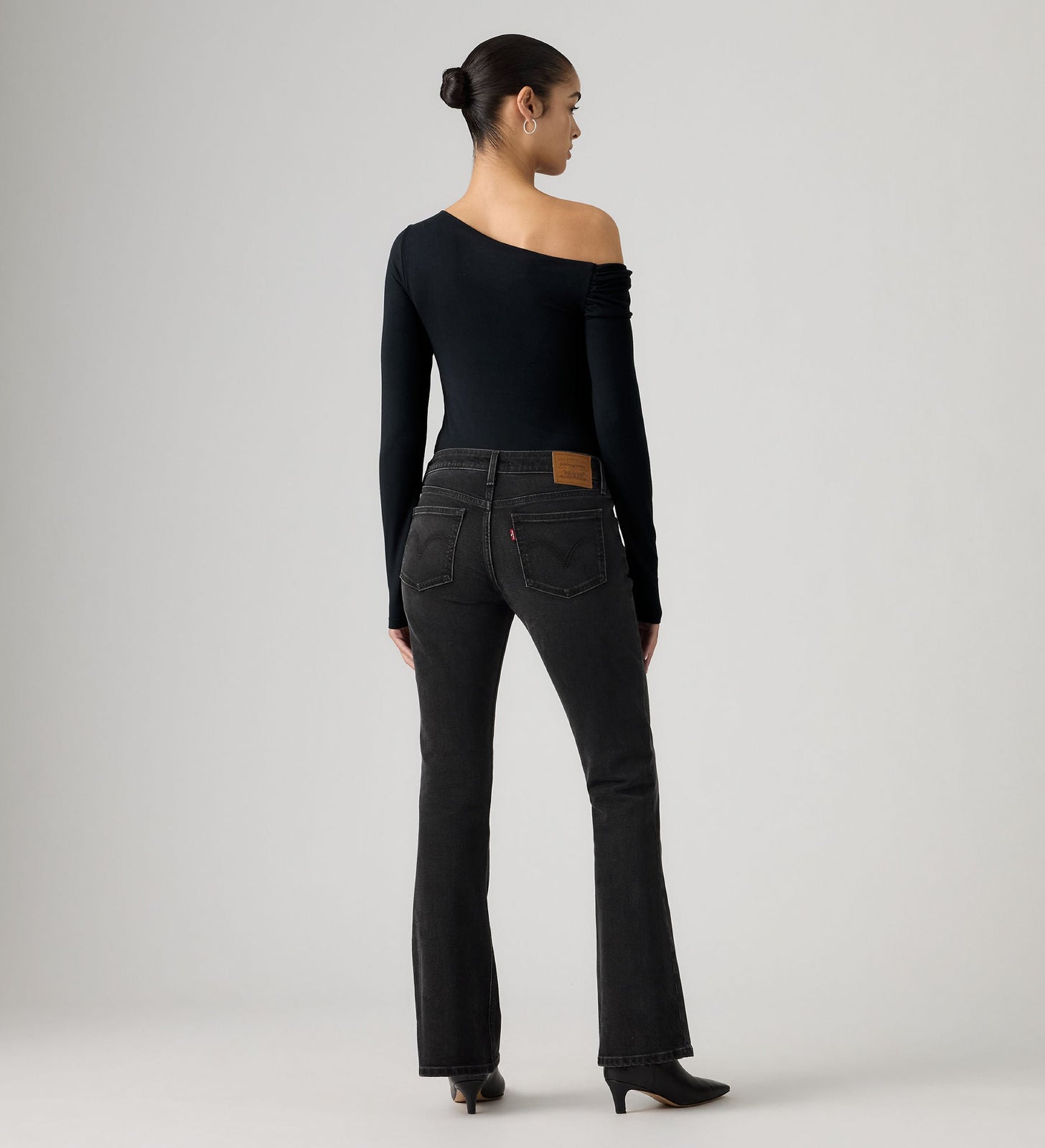 Main 2 - Levi's® Women's Low Slim Boot Jeans - 006KC0000