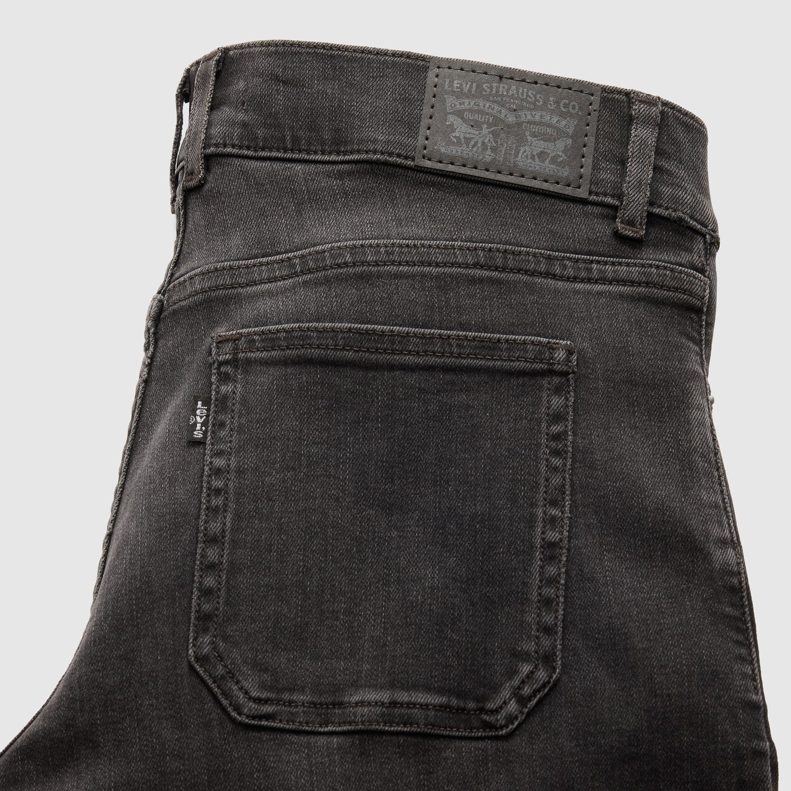 Main 6 - Levi's® Women's 318 Tailored Wide-Leg Jeans - 0081C0001