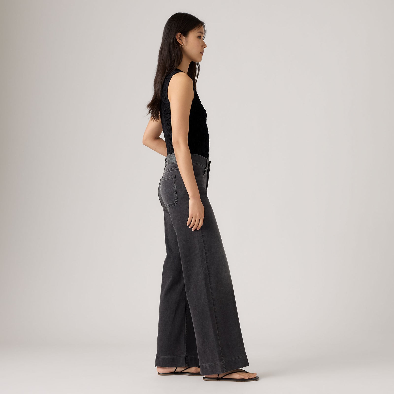 Main 4 - Levi's® Women's 318 Tailored Wide-Leg Jeans - 0081C0001