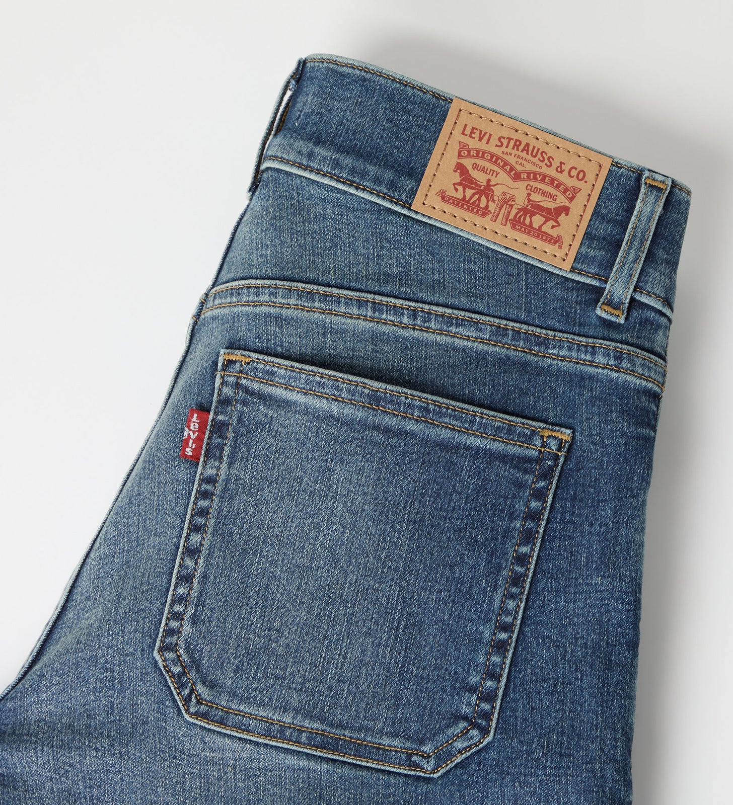 Main 6 - Levi's® Women's 318 Tailored Wide-Leg Jeans - 0081C0000