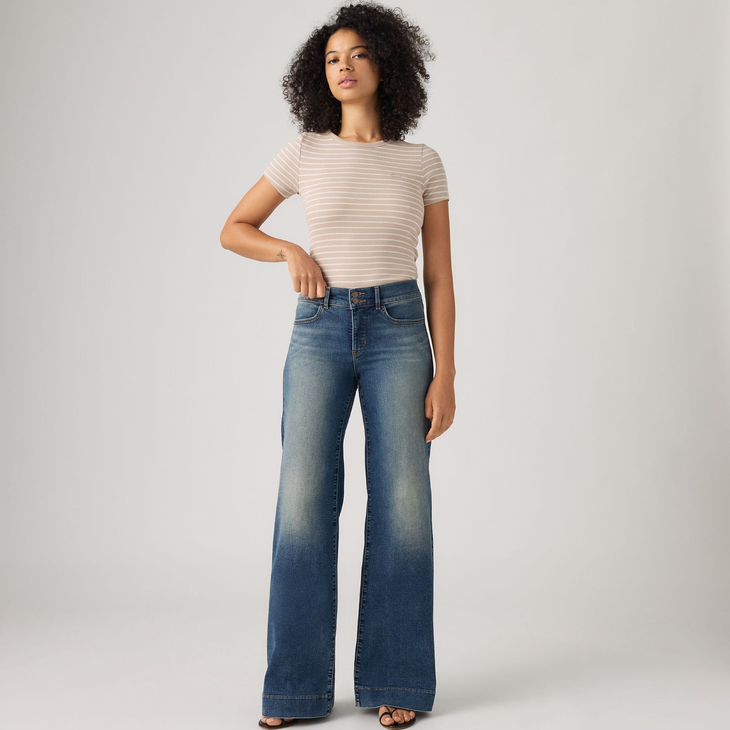 Levi's® Women's 318 Tailored Wide-Leg Jeans