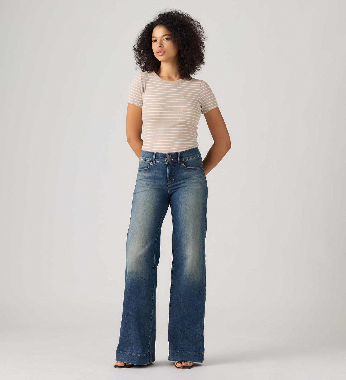 Main 2 - Levi's® Women's 318 Tailored Wide-Leg Jeans - 0081C0000