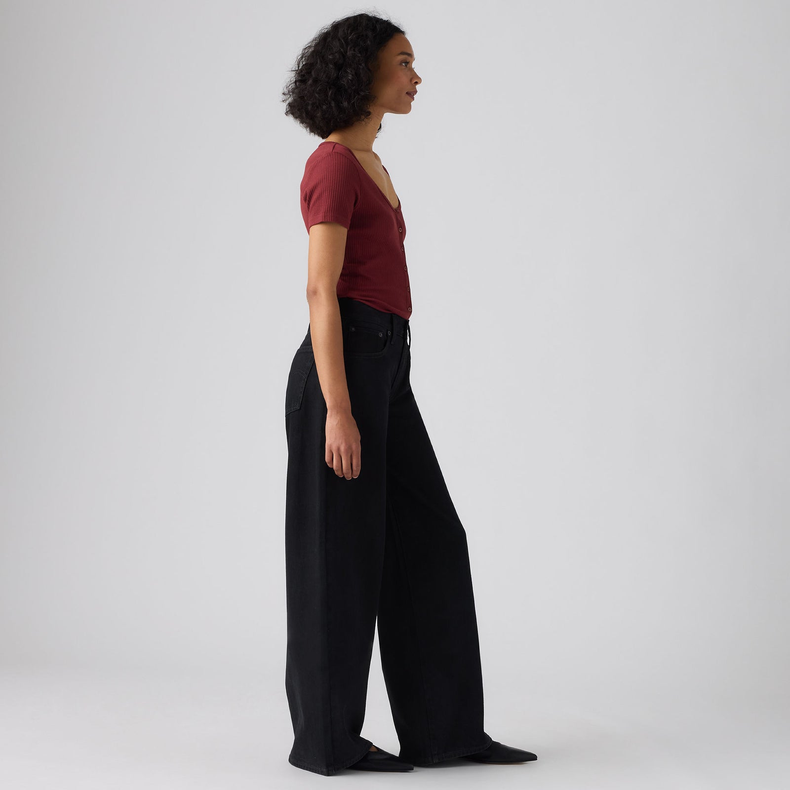 Main 2 - Levi's® Women's Middy Wide-Leg Jeans - 0081Z0000