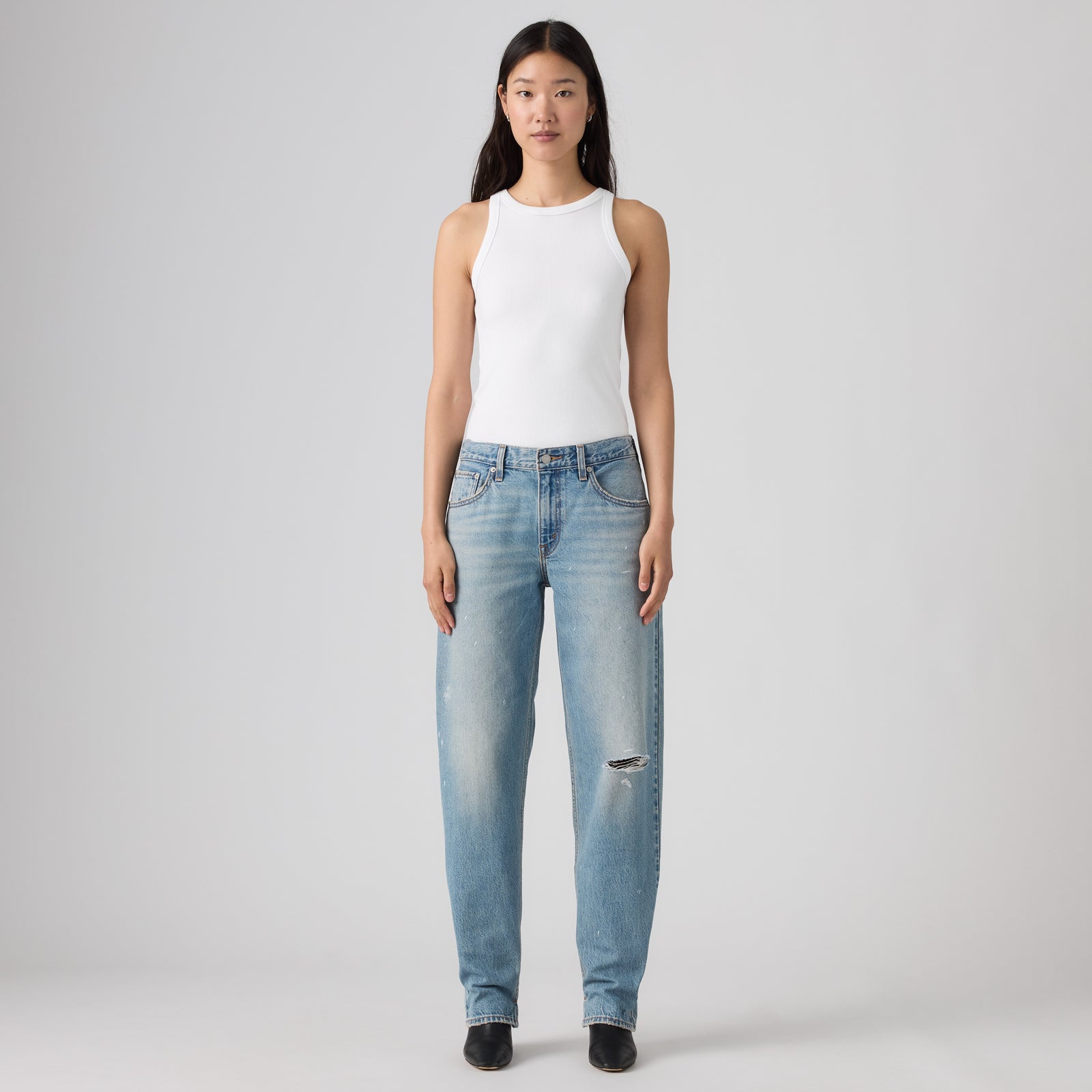 Main 1 - Levi's® Women's Loose Taper Jeans - 0083N0002