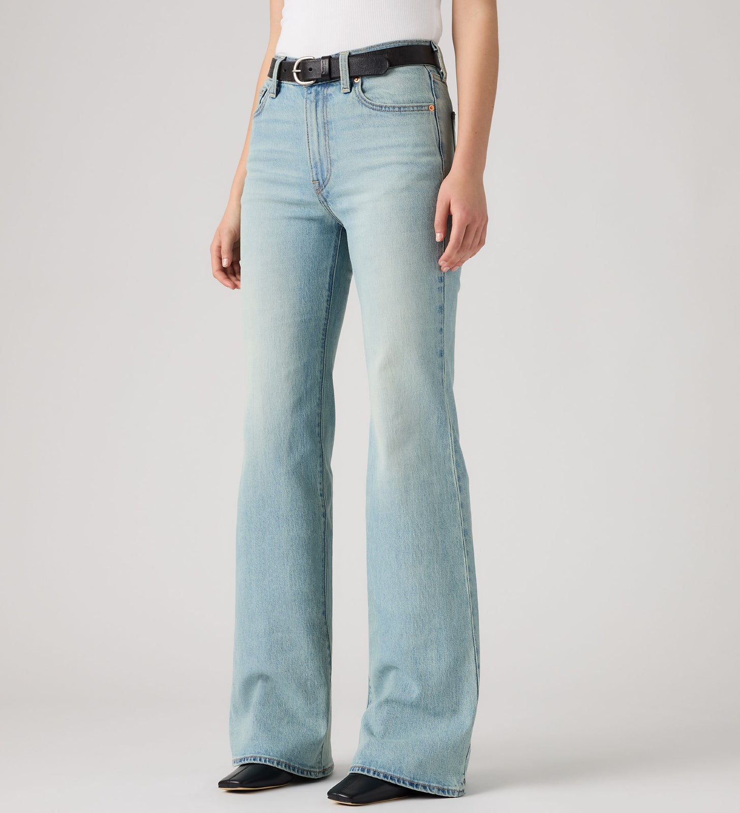 Main 6 - Levi's® Women's Ribcage Flare Jeans - 0083R0012
