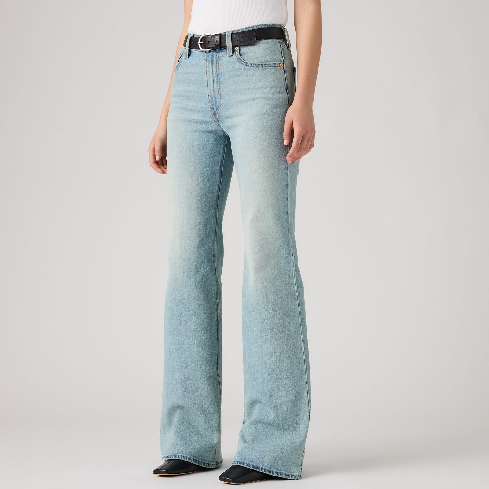 Main 6 - Levi's® Women's Ribcage Flare Jeans - 0083R0012