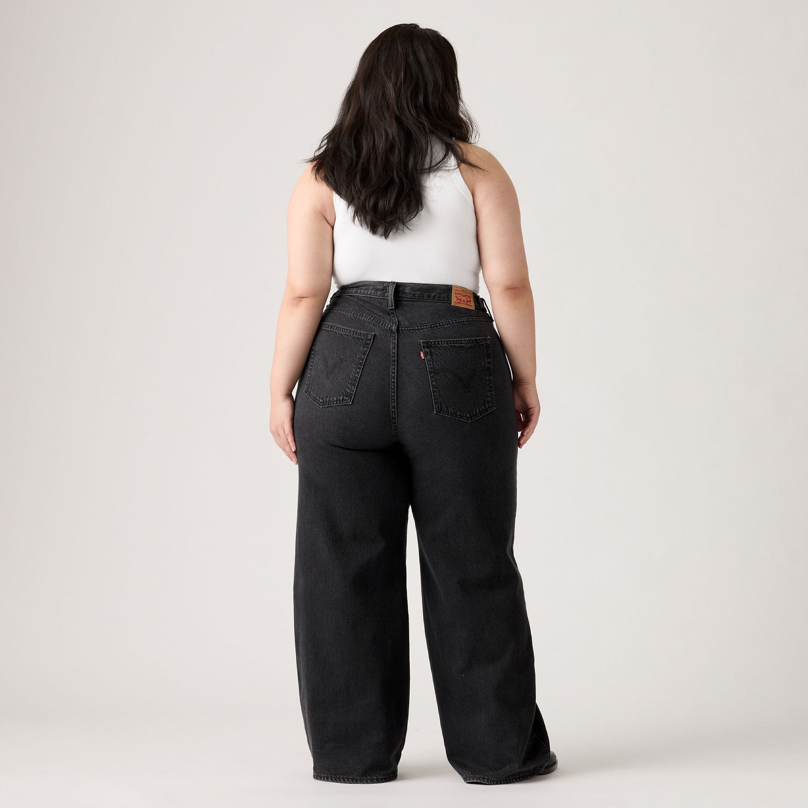 Main 4 - Levi's® Women's Cinch Baggy Jeans (Plus Size) - 008AM0000