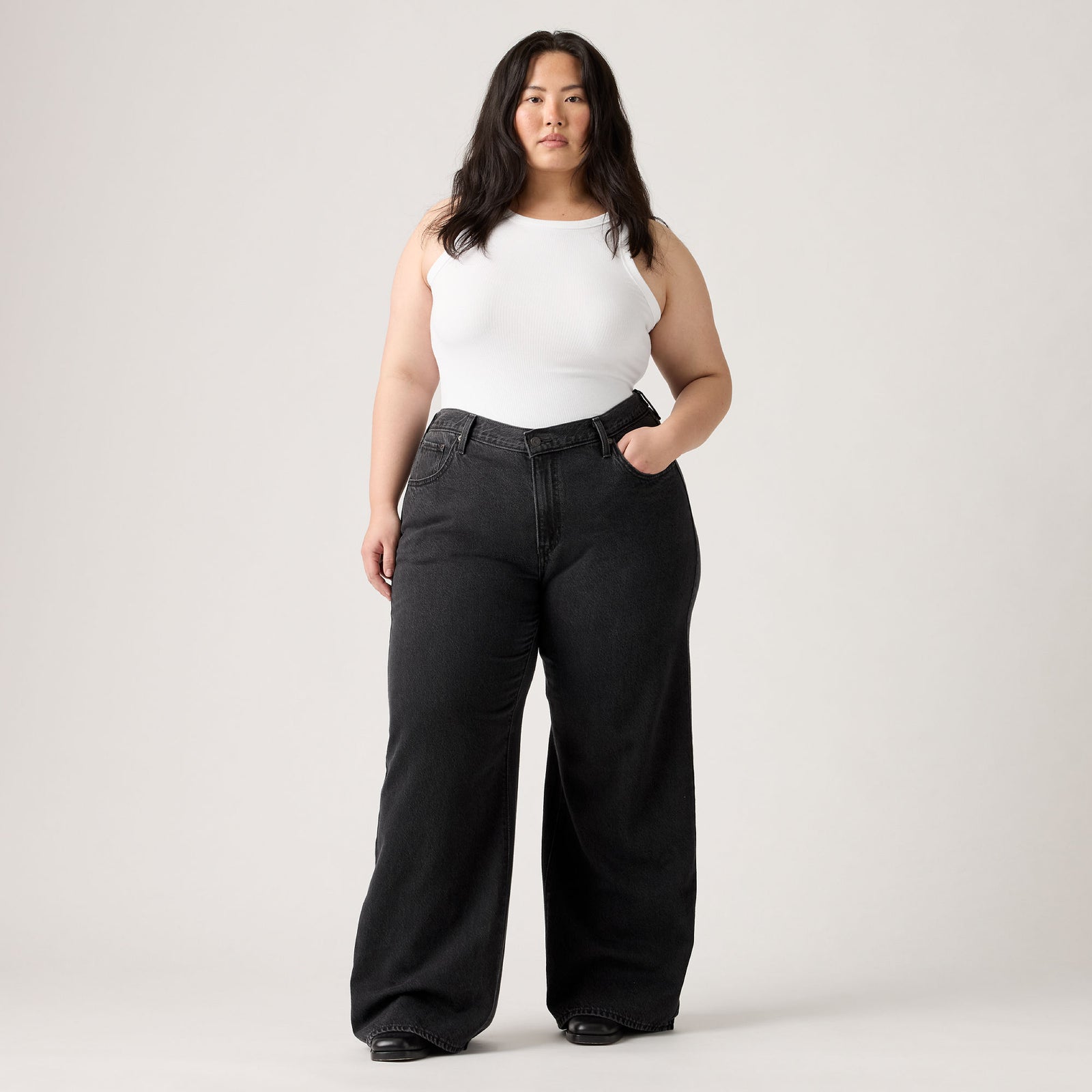 Main 2 - Levi's® Women's Cinch Baggy Jeans (Plus Size) - 008AM0000
