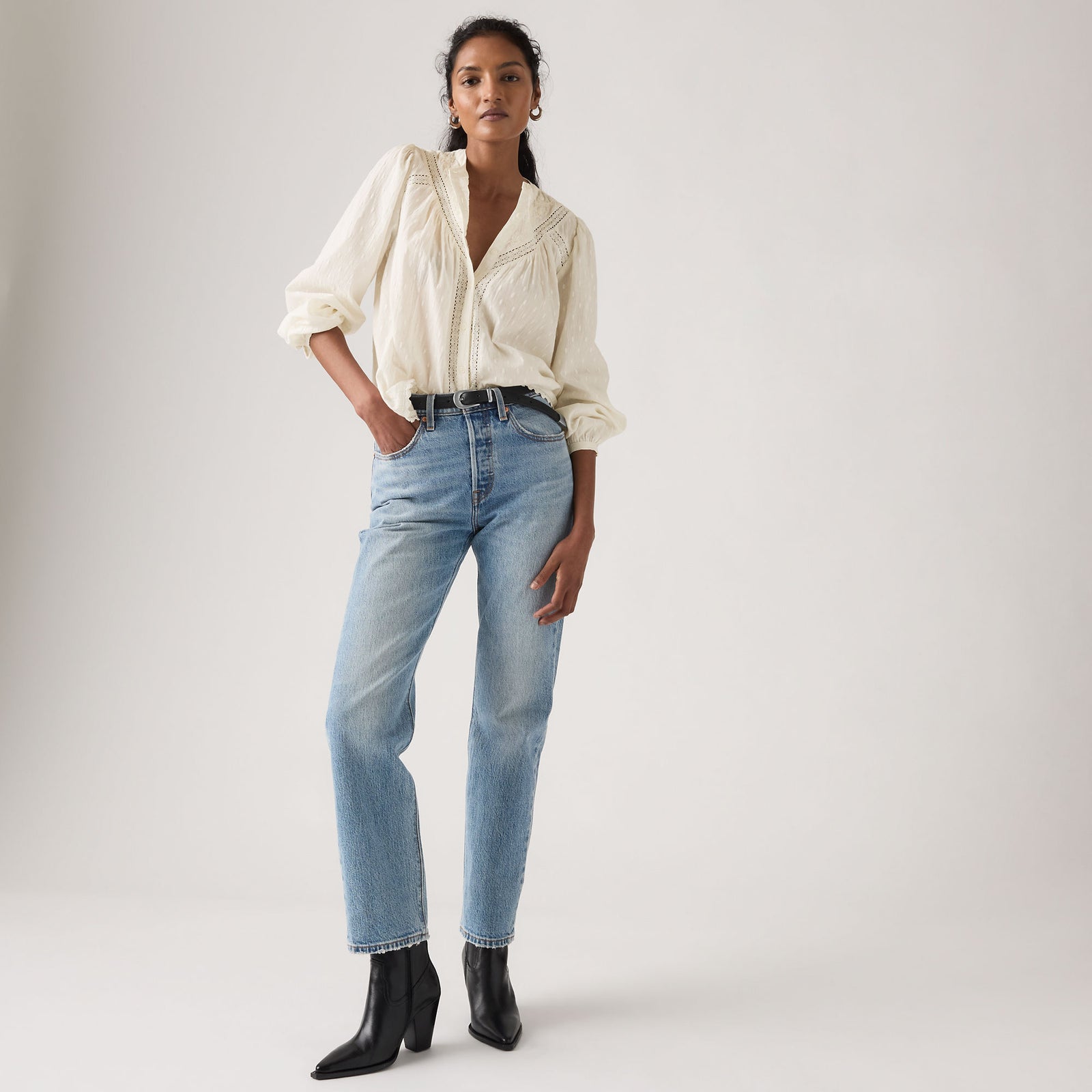 Main 1 - Levi's® Women's 501® Original Jeans - 125010653